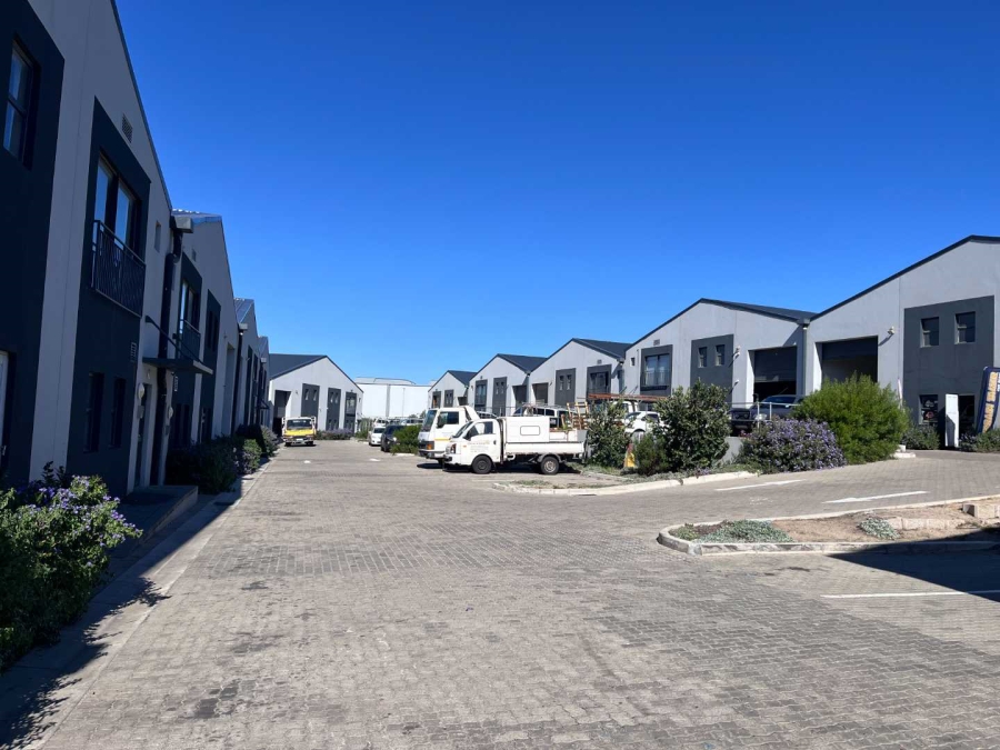 To Let commercial Property for Rent in Rivergate Western Cape
